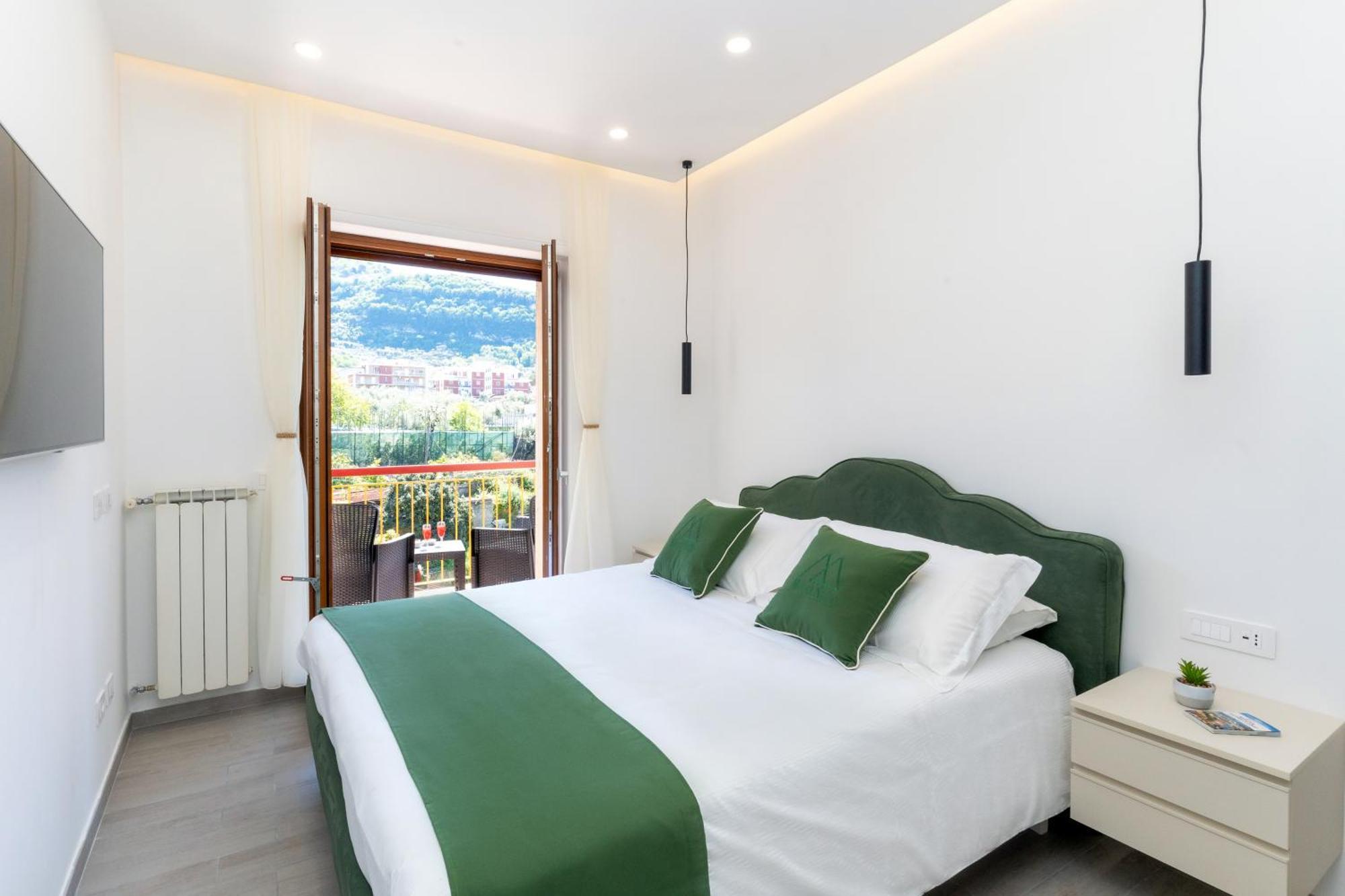 Mifra Suites Sorrento Luaran gambar