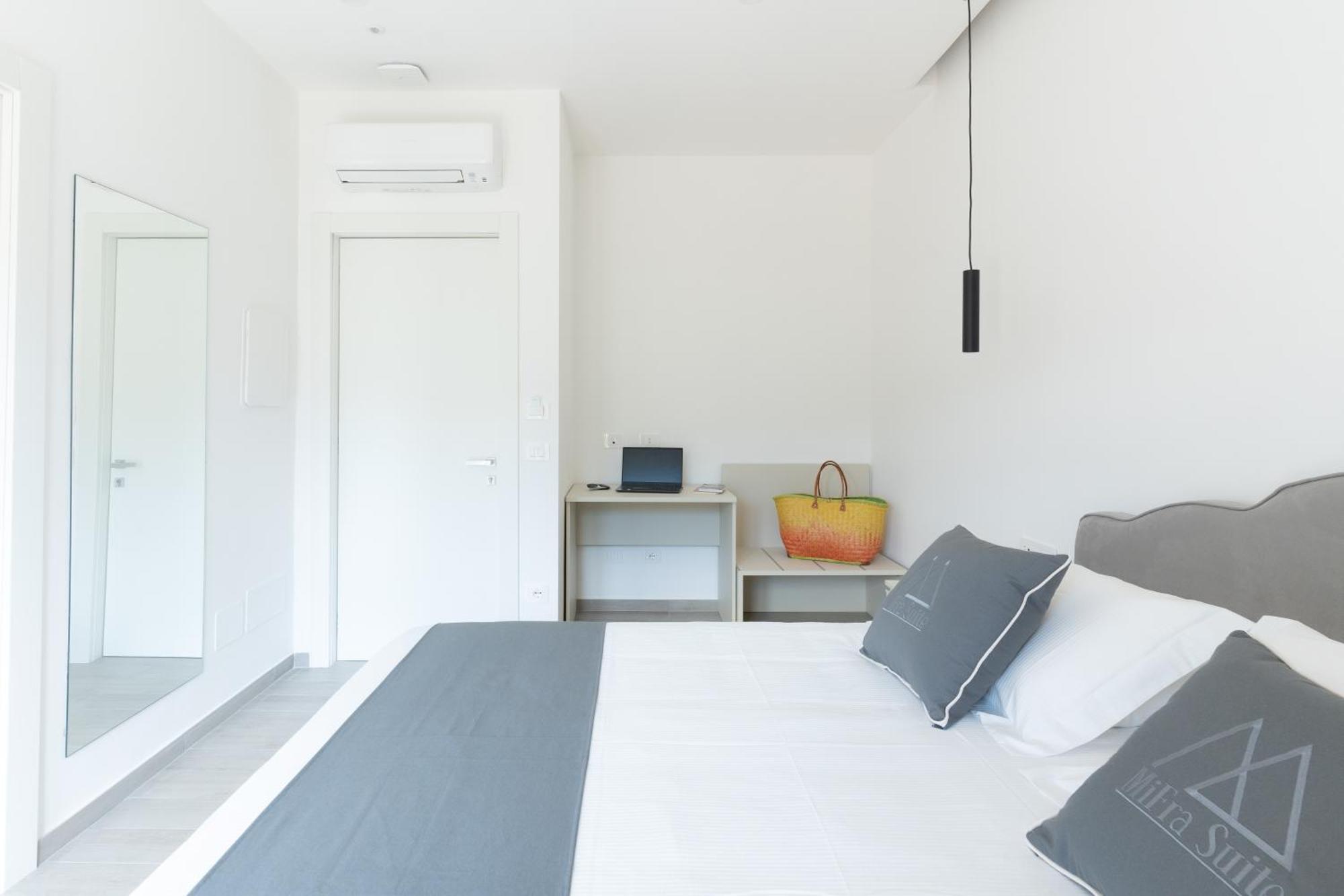 Mifra Suites Sorrento Luaran gambar