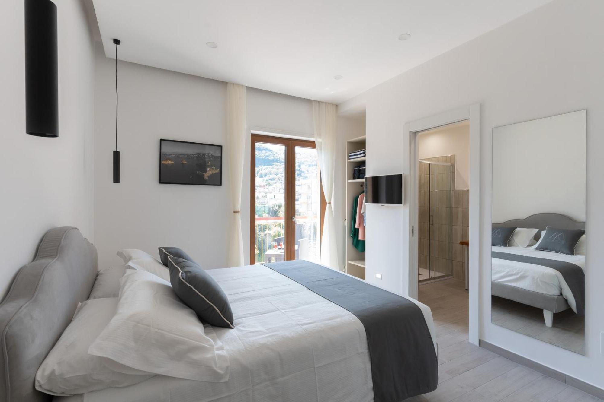 Mifra Suites Sorrento Luaran gambar