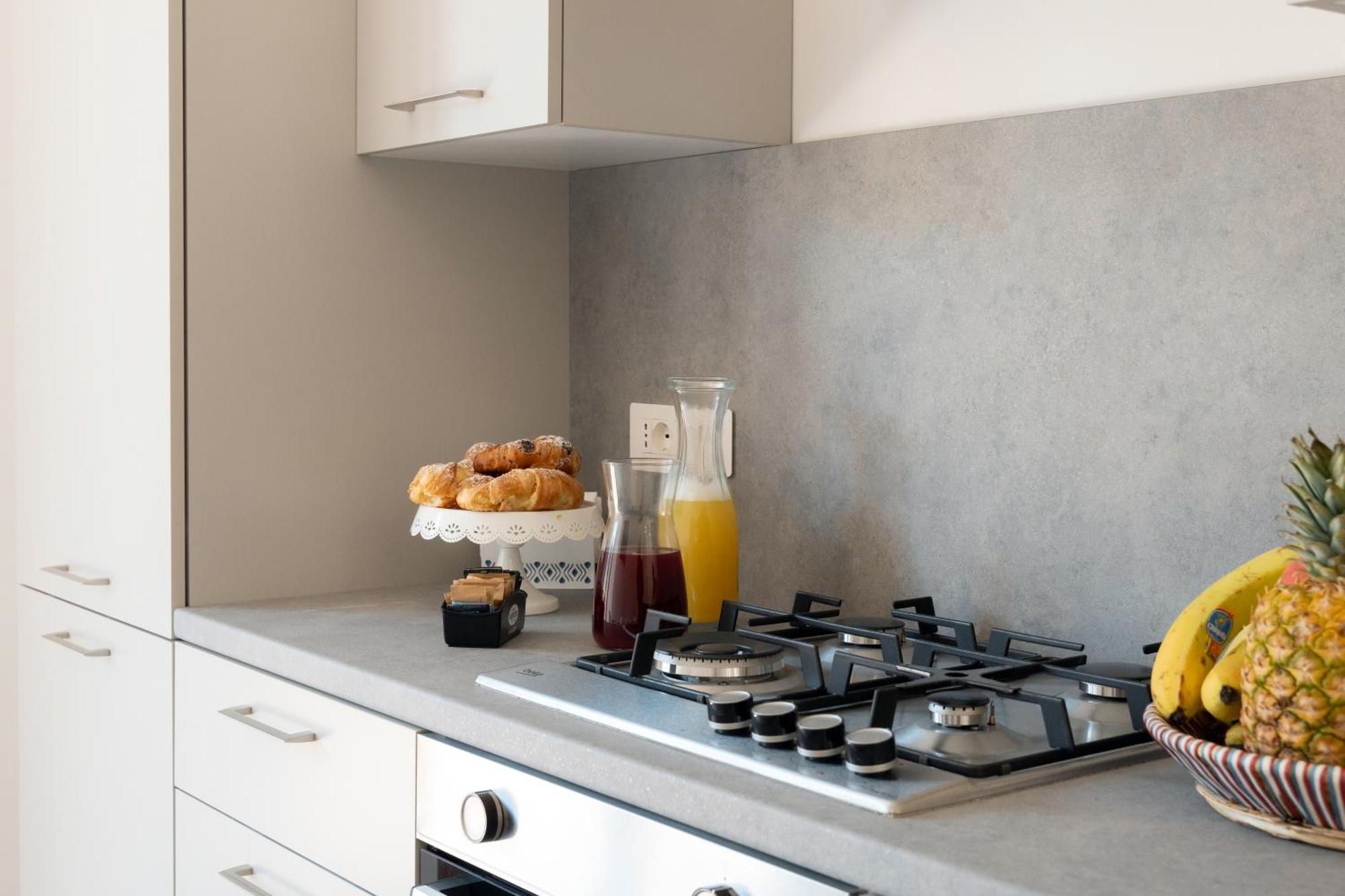 Mifra Suites Sorrento Luaran gambar
