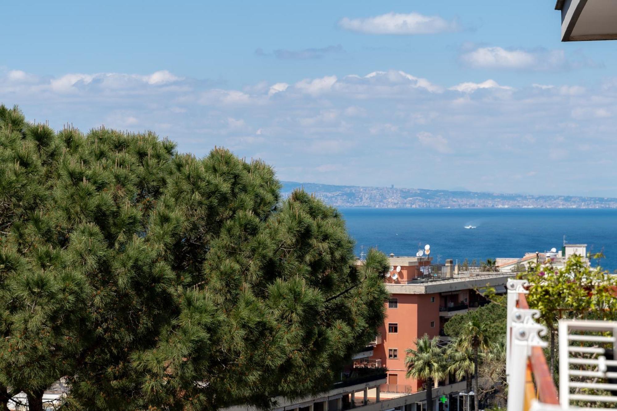 Mifra Suites Sorrento Luaran gambar