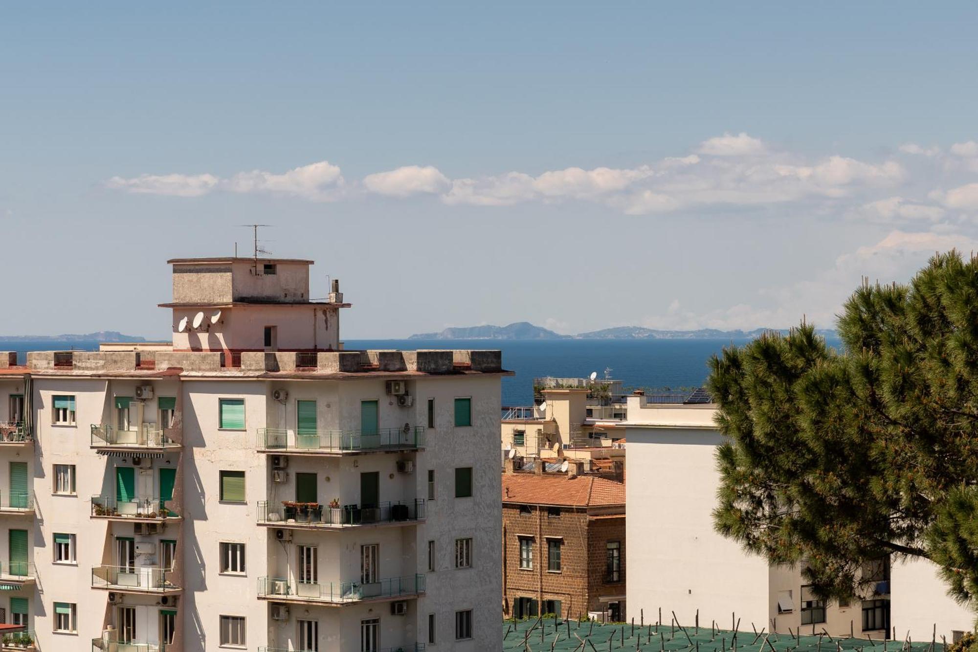 Mifra Suites Sorrento Luaran gambar